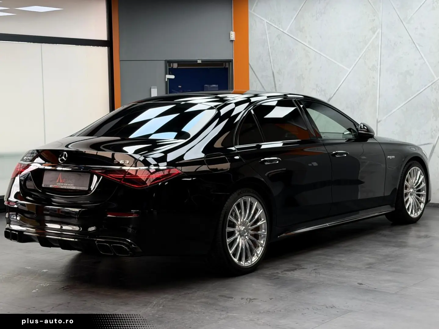 MERCEDES-BENZ S 63 AMG e 4Matic  L  4DBURM CHAUFFEUR HUD