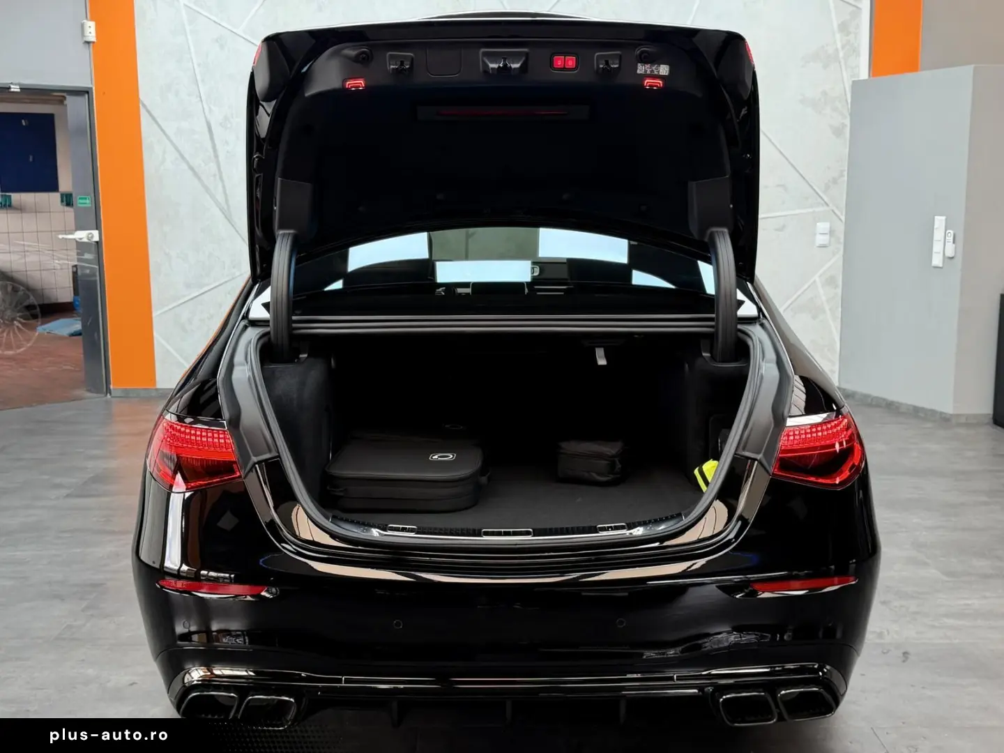 MERCEDES-BENZ S 63 AMG e 4Matic  L  4DBURM CHAUFFEUR HUD