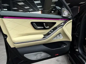 MERCEDES-BENZ S 63 AMG e 4Matic  L  4DBURM CHAUFFEUR HUD