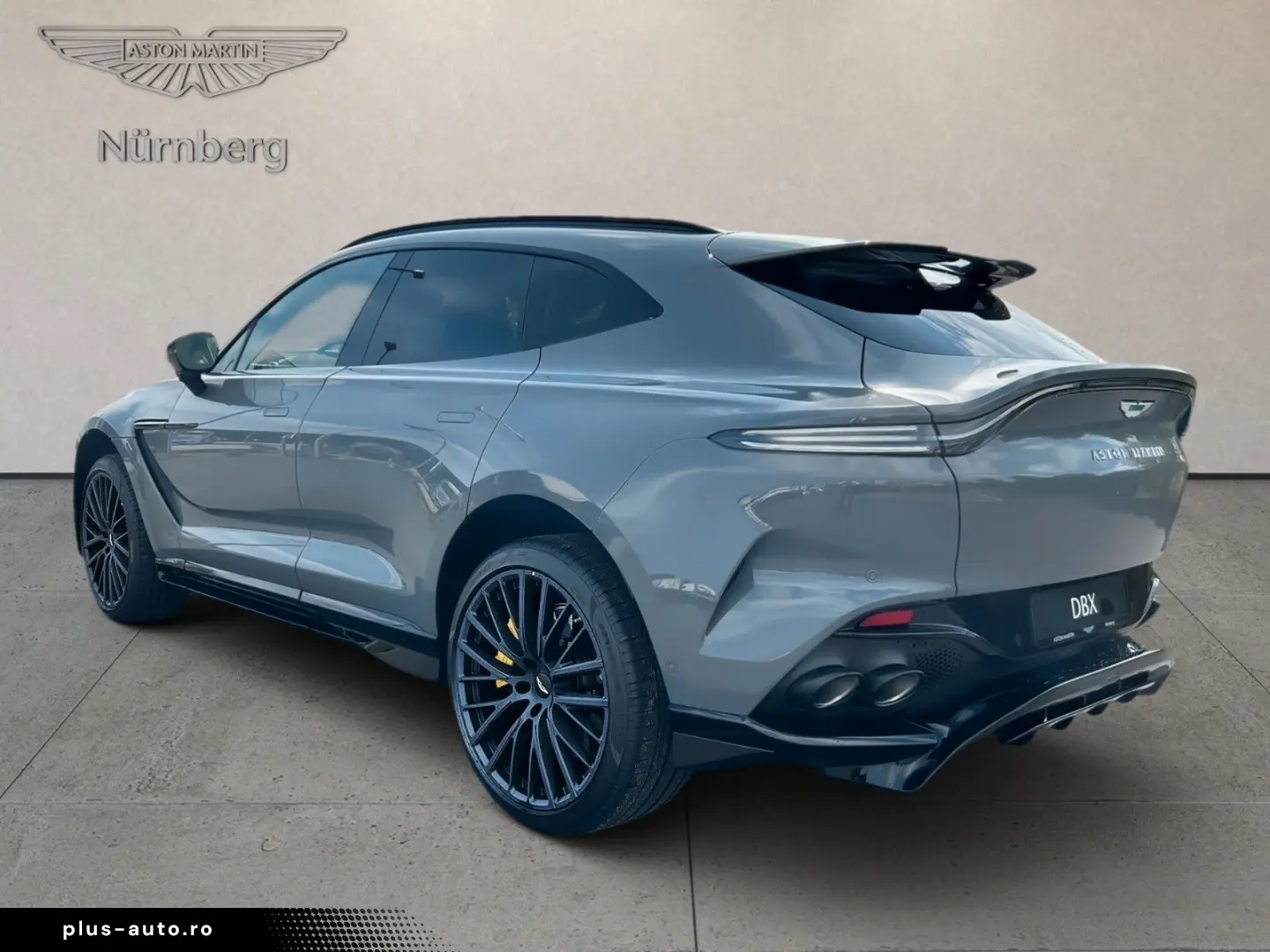 ASTON MARTIN DBX 707