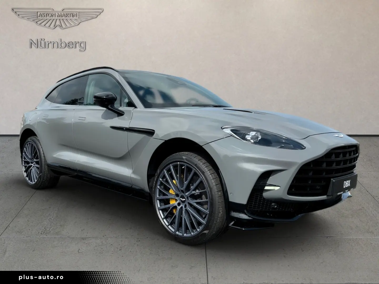 ASTON MARTIN DBX 707