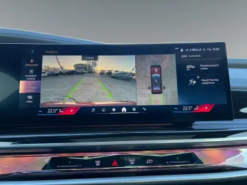 BMW 740 d xDrive M Sport Panorama TWO-TONE