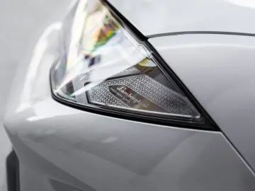 LAMBORGHINI Urus S   Carbon Interior   Night Vision