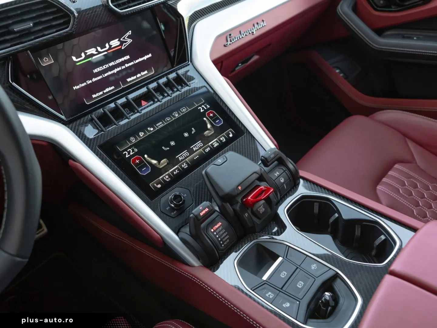 LAMBORGHINI Urus S   Carbon Interior   Night Vision