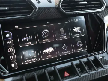 LAMBORGHINI Urus S   Carbon Interior   Night Vision