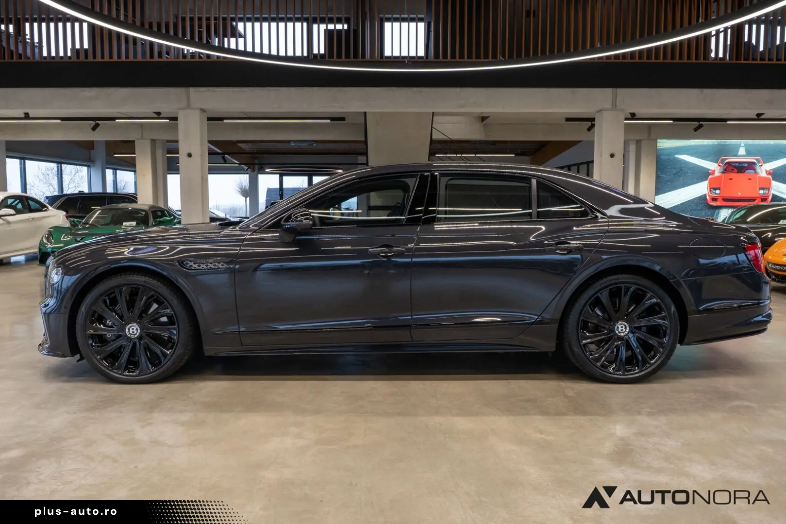 BENTLEY New Flying Spur Mulliner Hybrid Naim Blackline