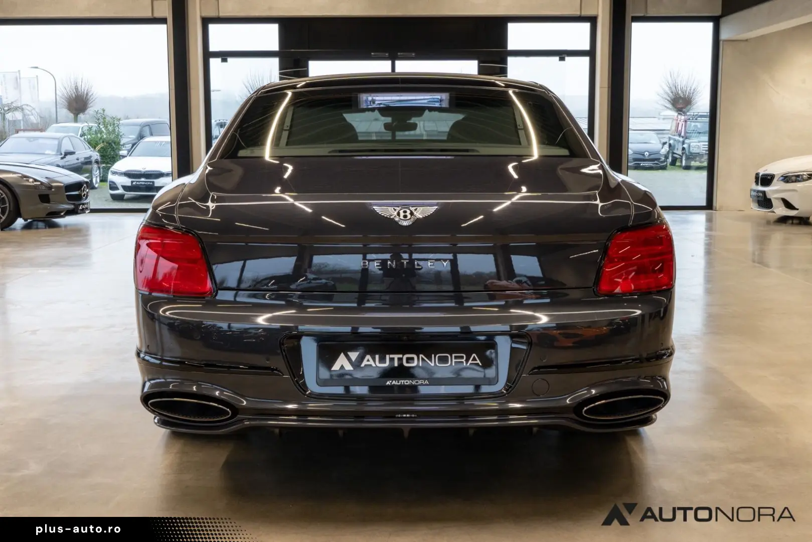 BENTLEY New Flying Spur Mulliner Hybrid Naim Blackline