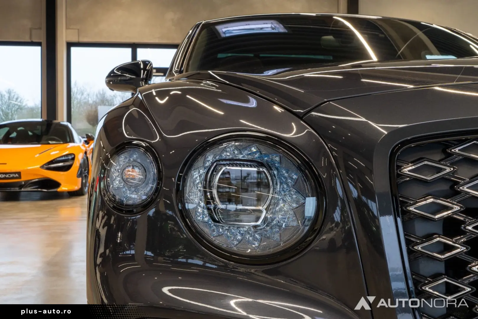 BENTLEY New Flying Spur Mulliner Hybrid Naim Blackline