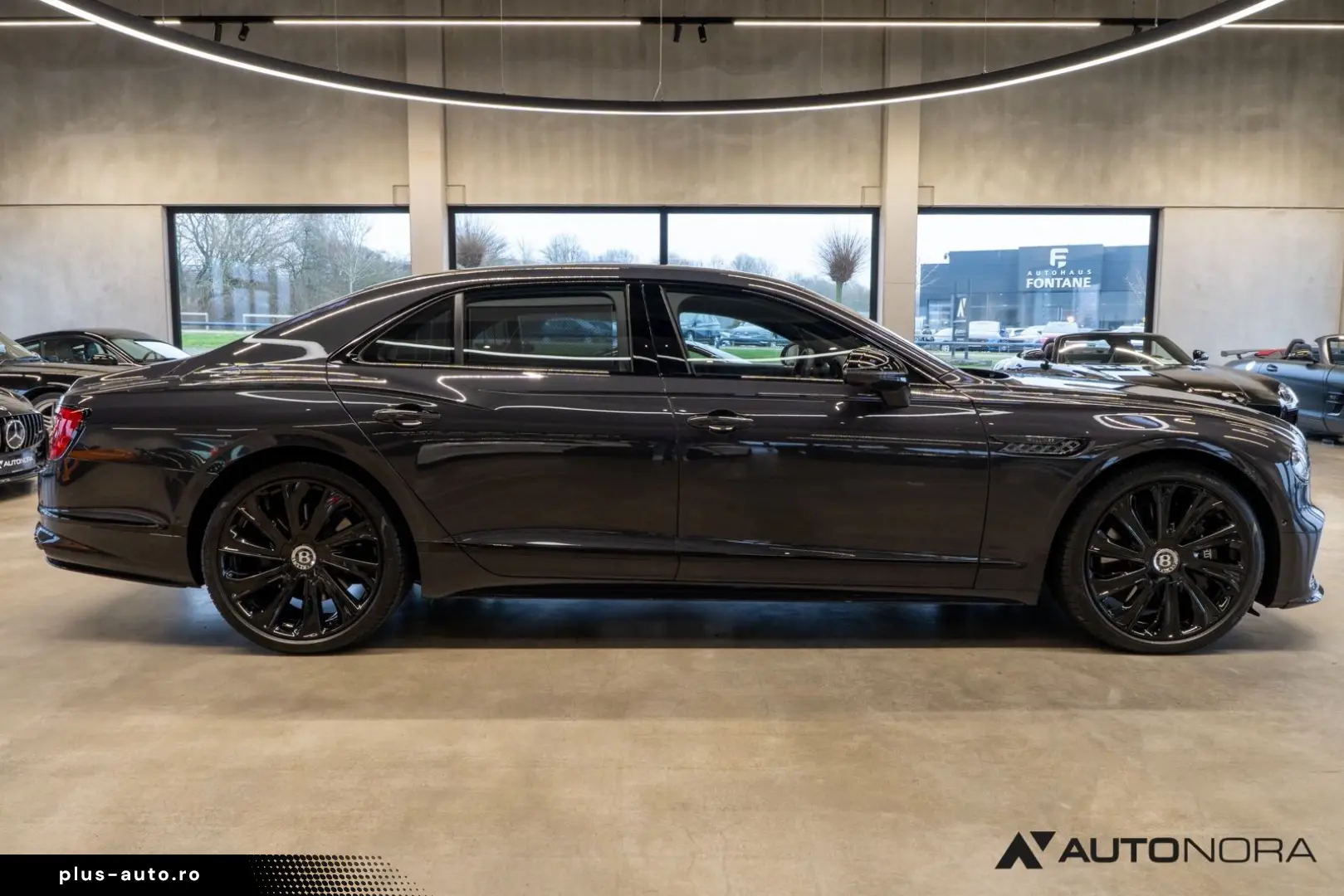 BENTLEY New Flying Spur Mulliner Hybrid Naim Blackline