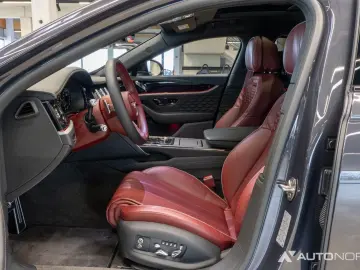 BENTLEY New Flying Spur Mulliner Hybrid Naim Blackline