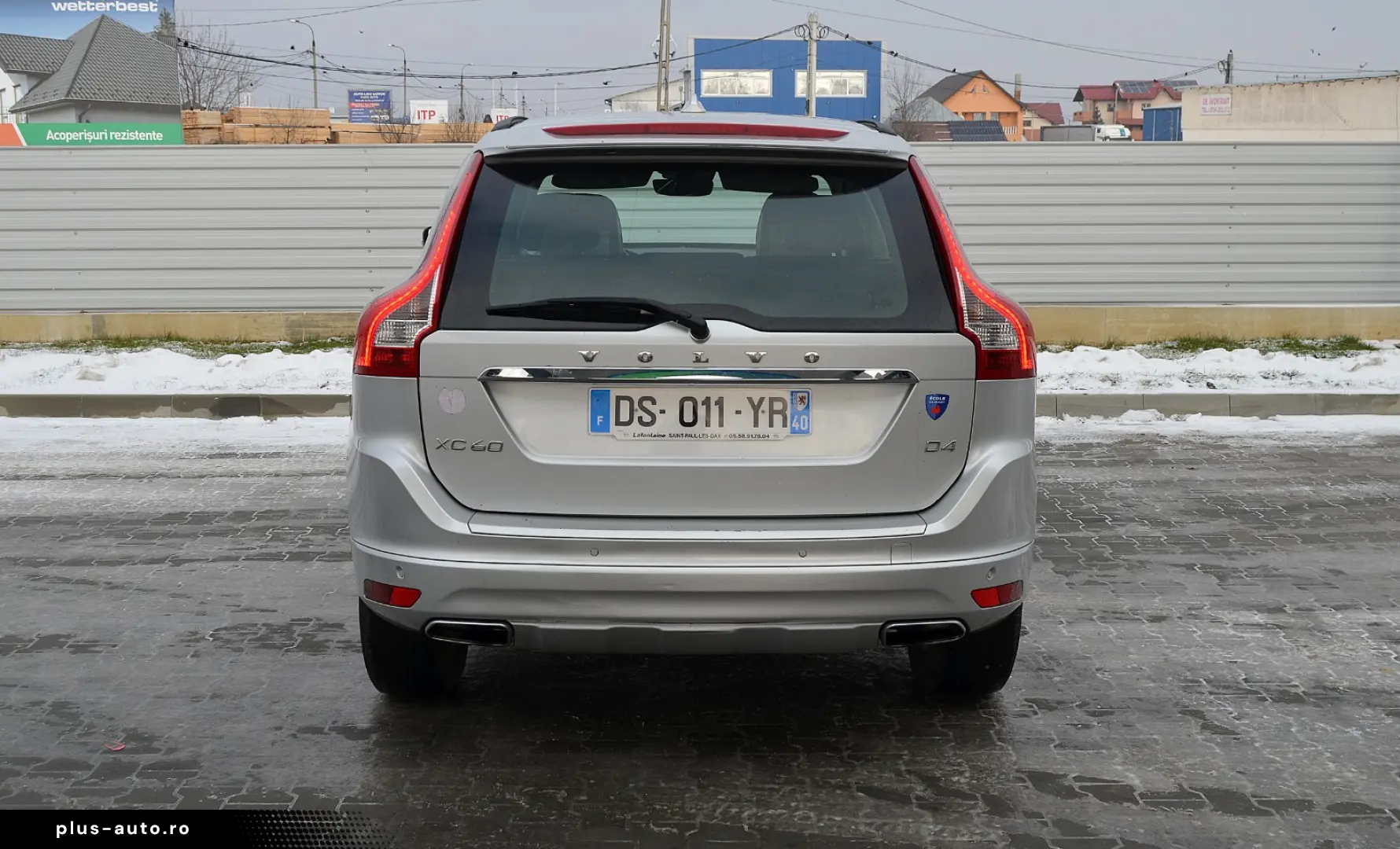VOLVO XC 60 D4 MOMENTUM DRIVE