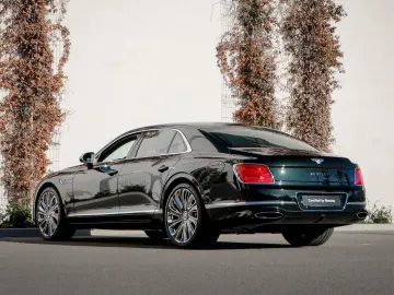 BENTLEY Flying Spur Mulliner V8 PHEV 782hp