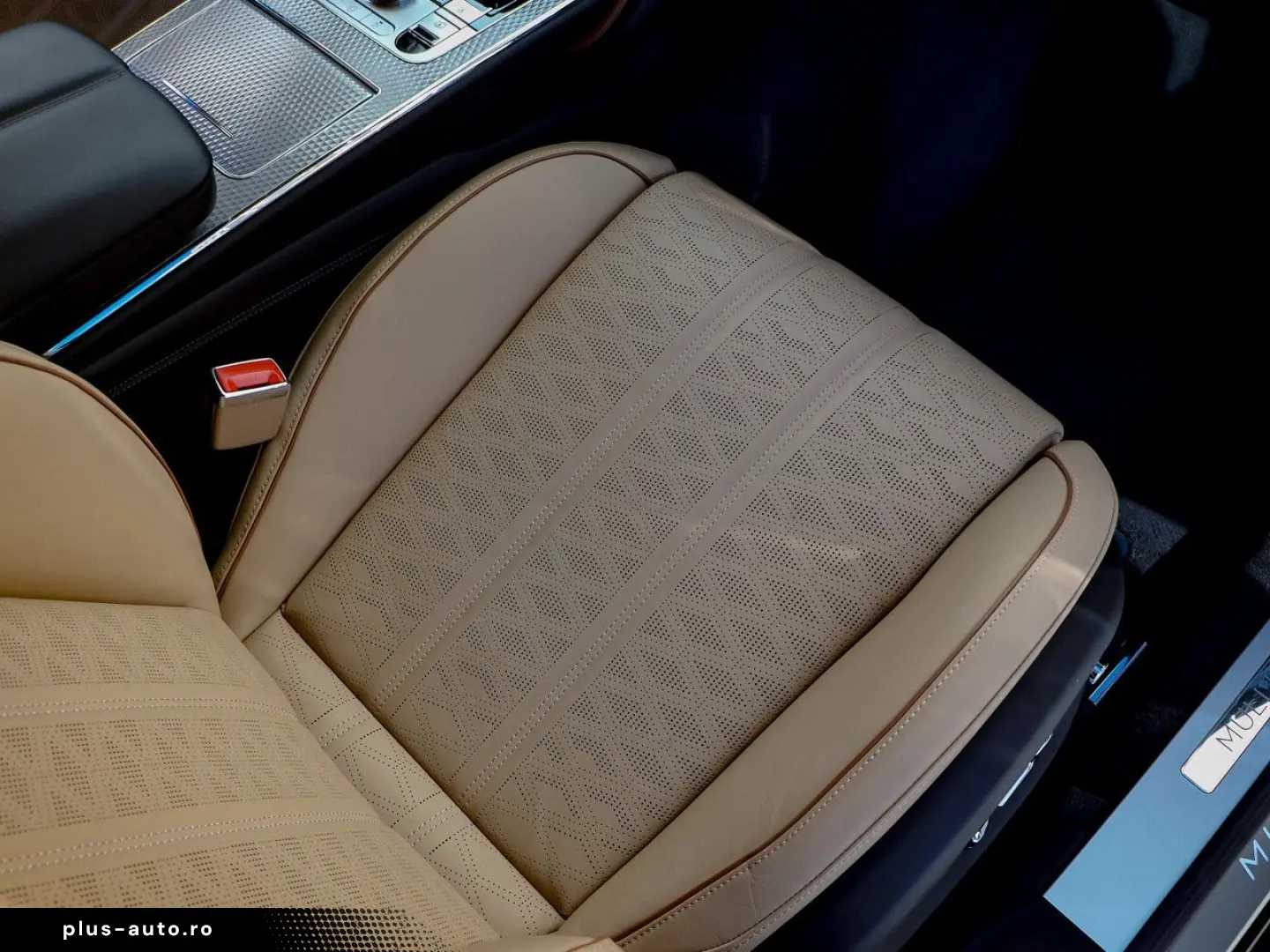 BENTLEY Flying Spur Mulliner V8 PHEV 782hp