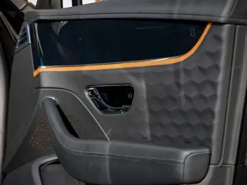 BENTLEY Flying Spur Mulliner V8 PHEV 782hp