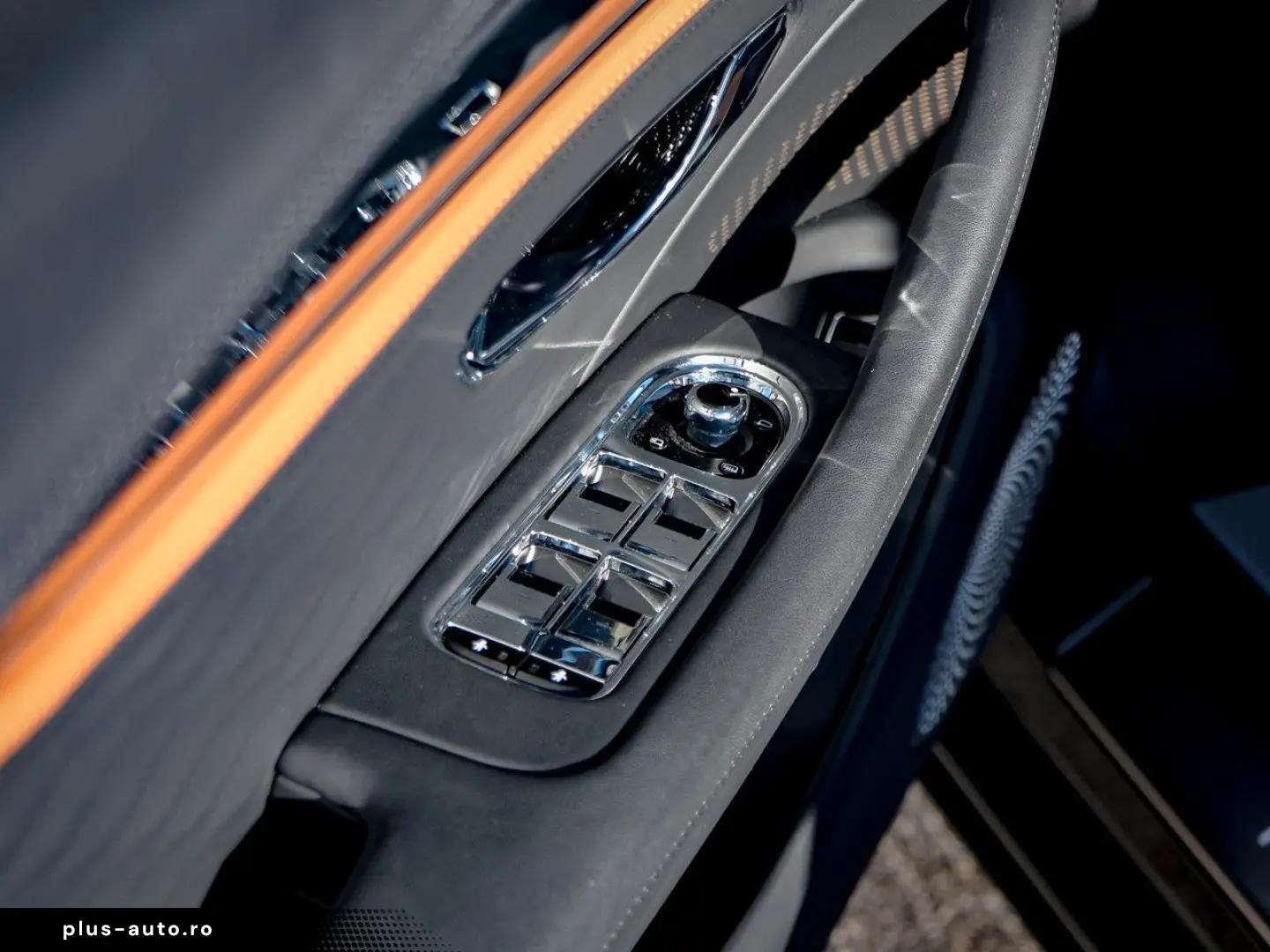 BENTLEY Flying Spur Mulliner V8 PHEV 782hp