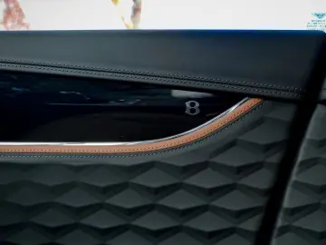 BENTLEY Flying Spur Mulliner V8 PHEV 782hp