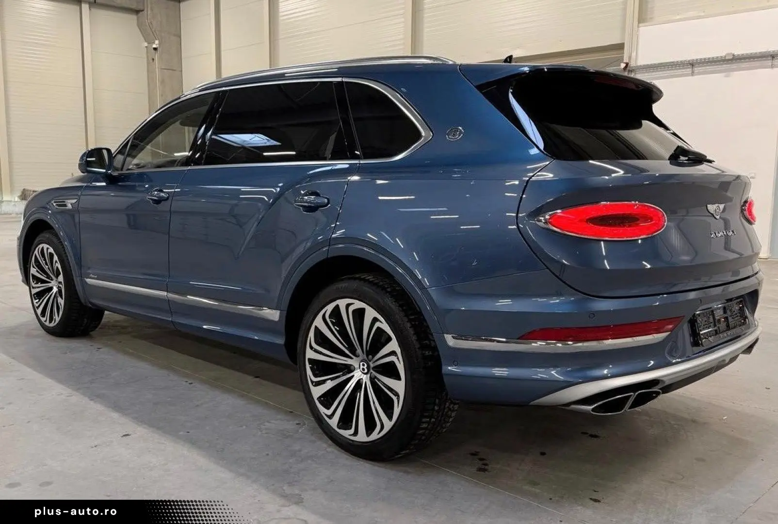 BENTLEY Bentayga 4.0 V8 EWB Azure 4WD Autom.