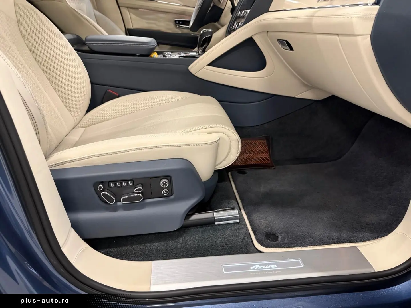 BENTLEY Bentayga 4.0 V8 EWB Azure 4WD Autom.