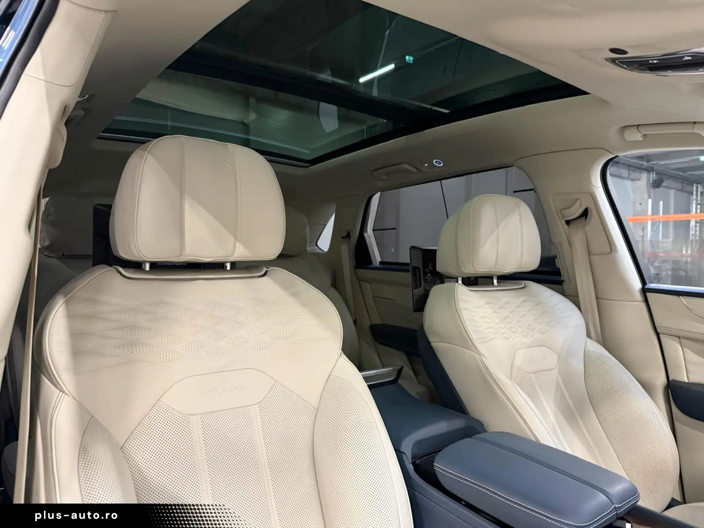 BENTLEY Bentayga 4.0 V8 EWB Azure 4WD Autom.