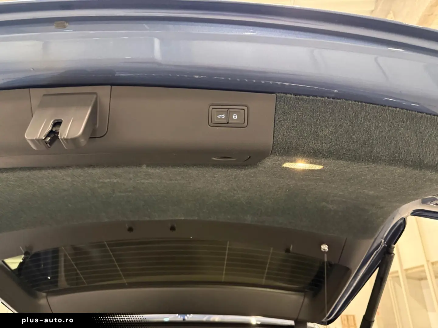 BENTLEY Bentayga 4.0 V8 EWB Azure 4WD Autom.