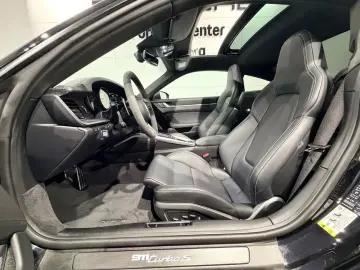 PORSCHE 911 992 Turbo S PDK 650hp Panorama Frontlift