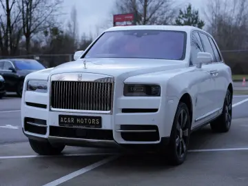 ROLLS ROYCE Cullinan Mandarin