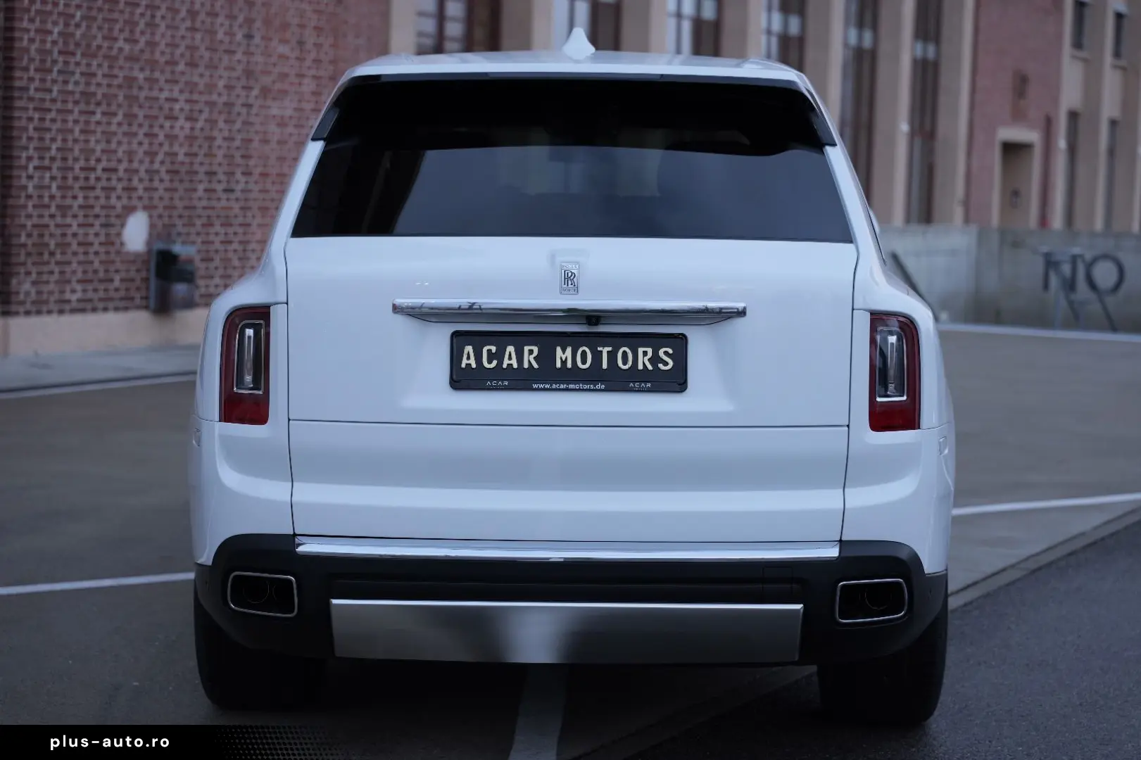 ROLLS ROYCE Cullinan Mandarin