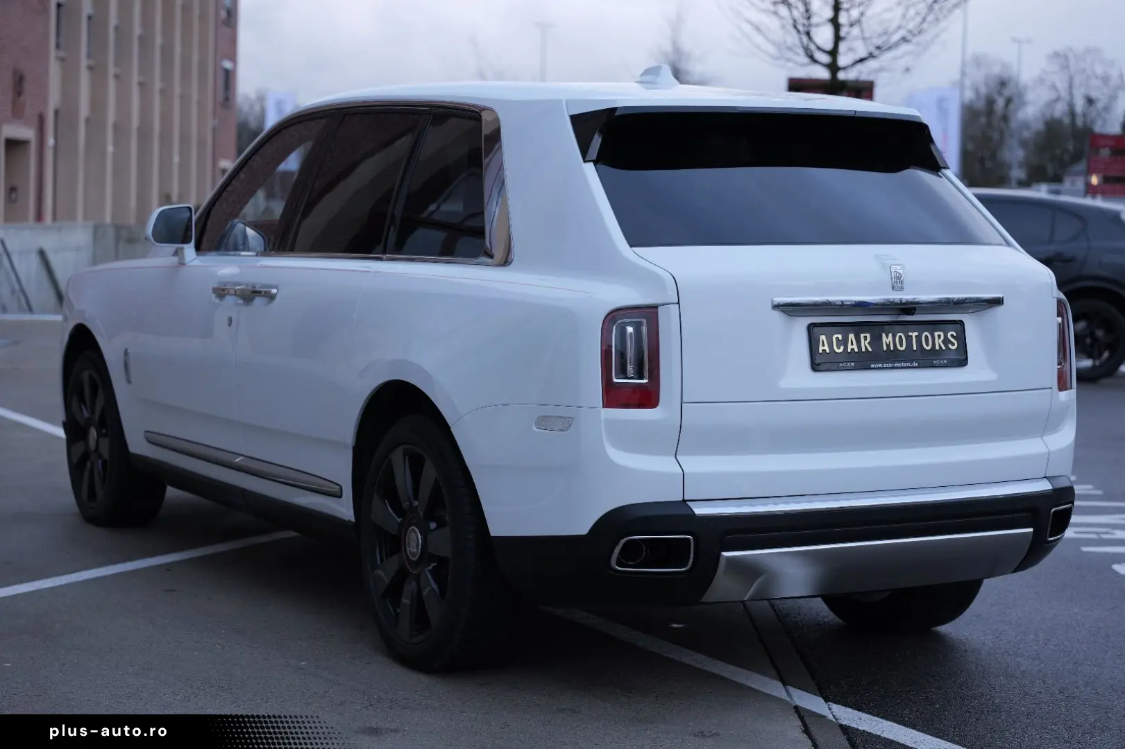 ROLLS ROYCE Cullinan Mandarin