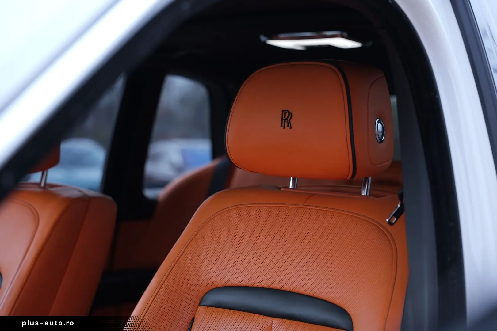 ROLLS ROYCE Cullinan Mandarin