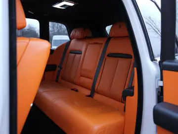 ROLLS ROYCE Cullinan Mandarin