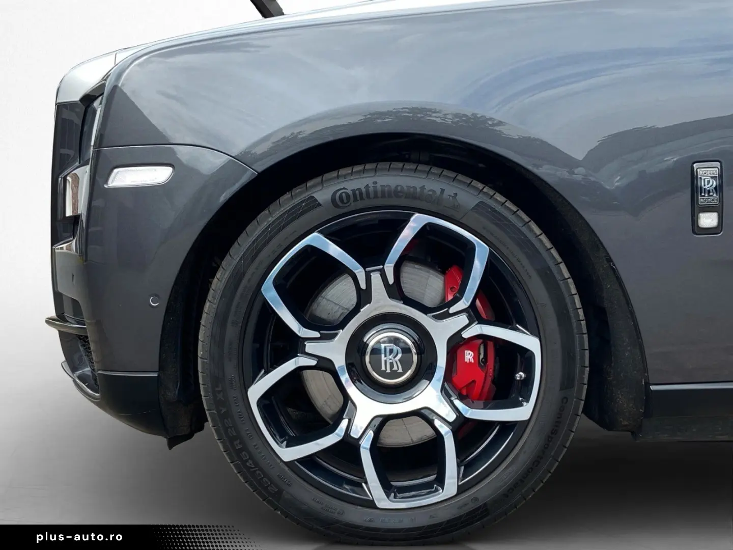 ROLLS ROYCE Cullinan Black Badge