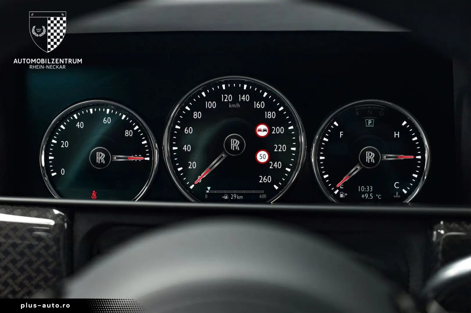 ROLLS ROYCE Cullinan Black Badge Starburst RearSeat Bespoke