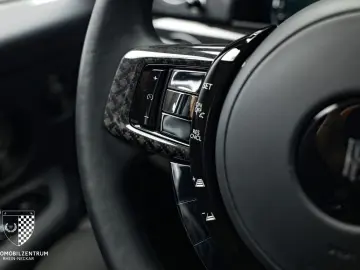 ROLLS ROYCE Cullinan Black Badge Starburst RearSeat Bespoke