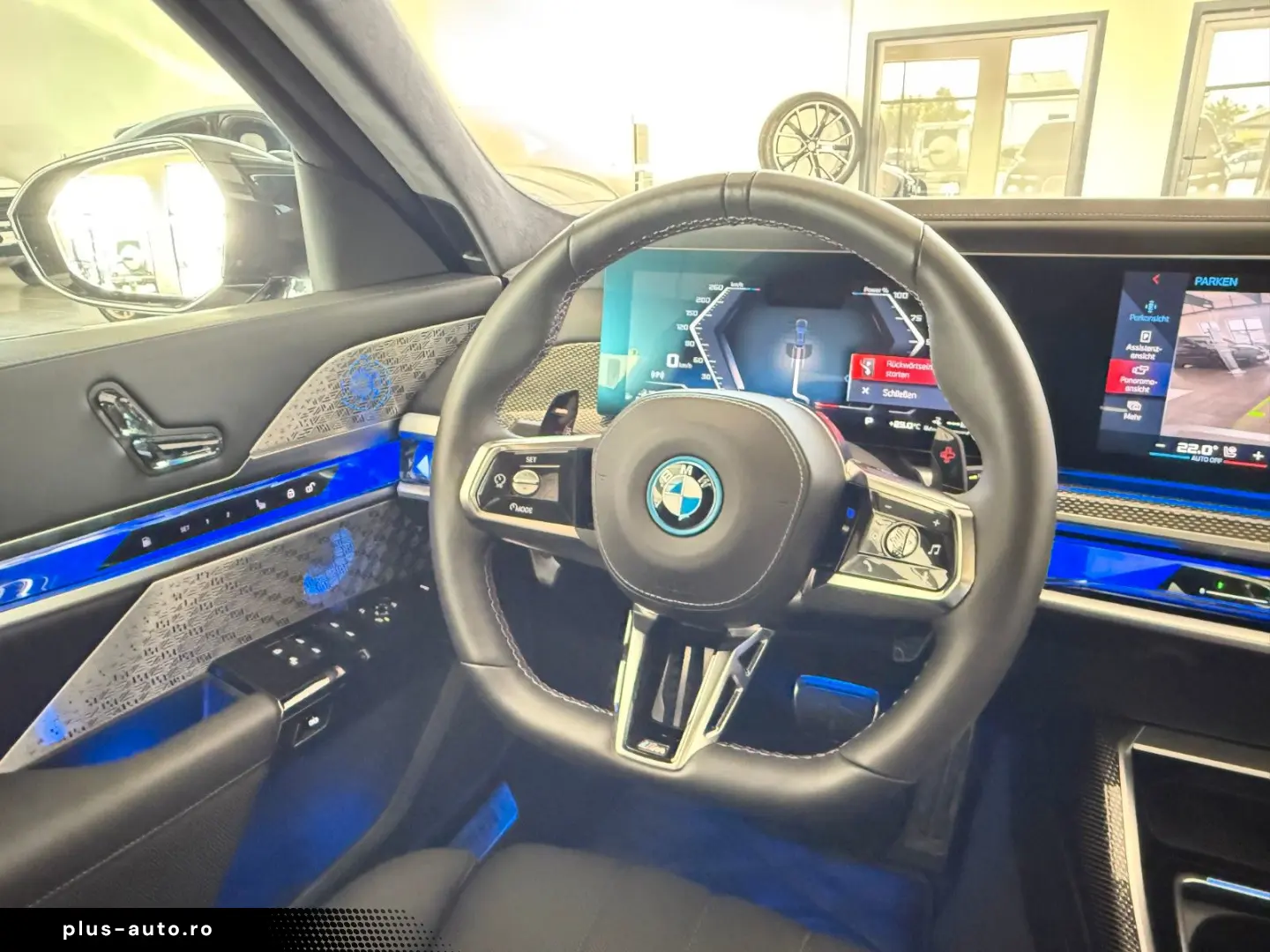 BMW M760e xDrive Two Tone Individual 3xTV SkyLounge