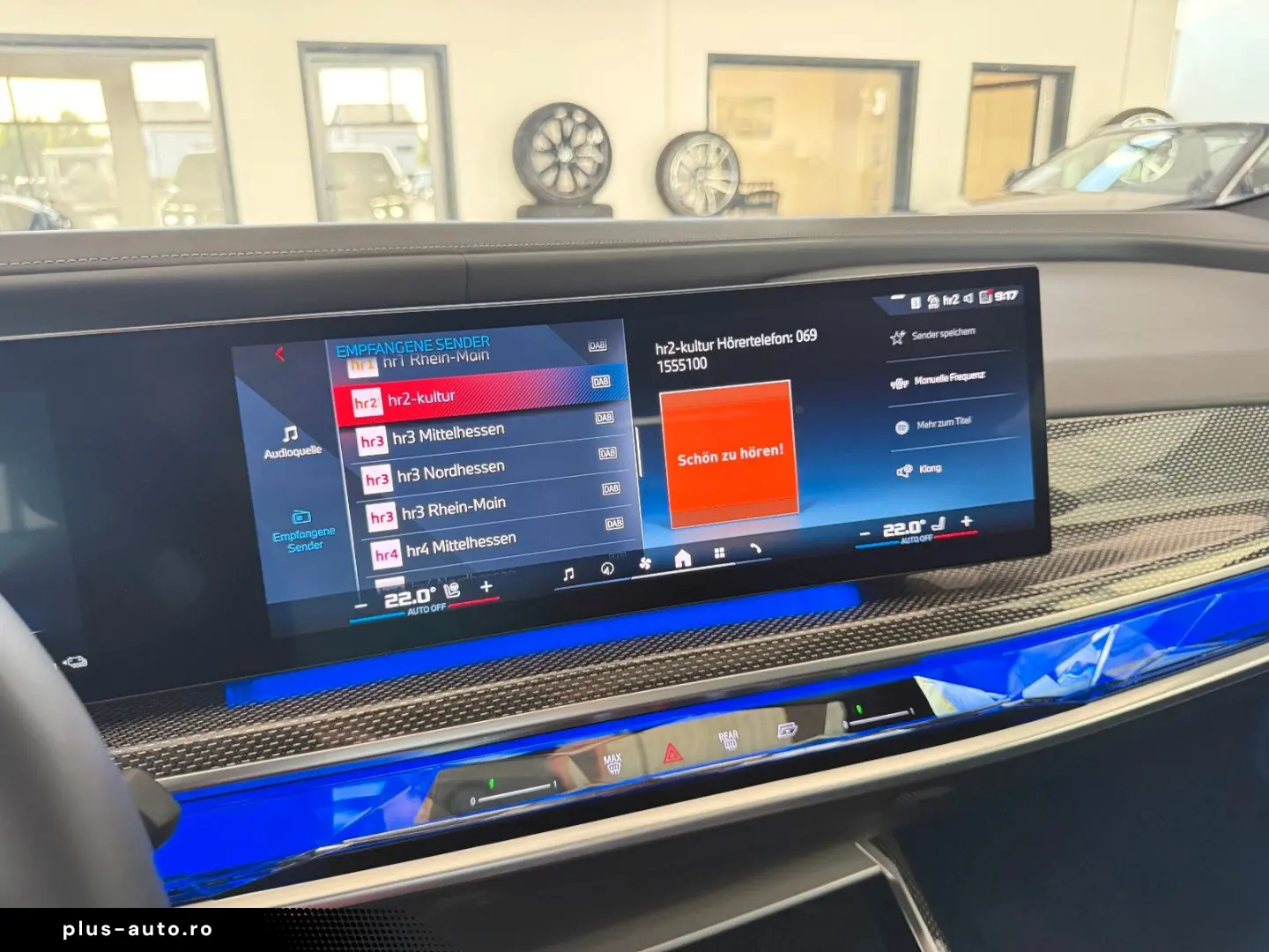 BMW M760e xDrive Two Tone Individual 3xTV SkyLounge