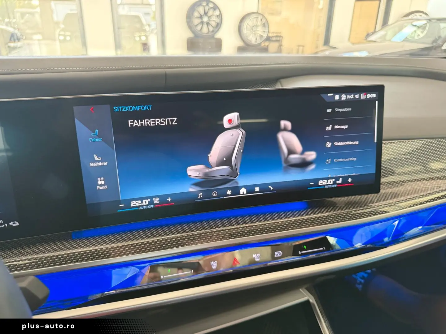 BMW M760e xDrive Two Tone Individual 3xTV SkyLounge