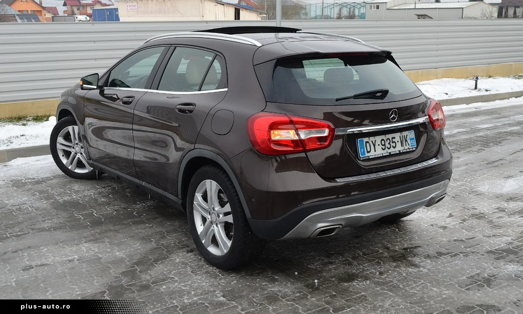 MERCEDES BENZ GLA 200 D STYLE