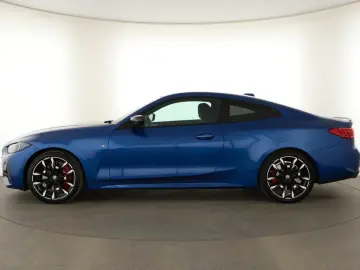 BMW 4