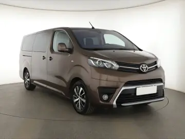 TOYOTA ProAce Verso