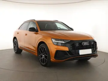 AUDI Q8 50 TDI 2023 S-Line  Automatik  Scheckheft
