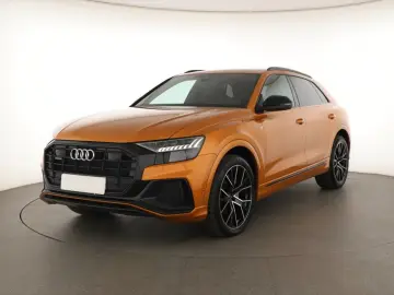 AUDI Q8 50 TDI 2023 S-Line  Automatik  Scheckheft