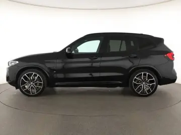 BMW X3 xDrive30e 2023   Automatik  Scheckheft