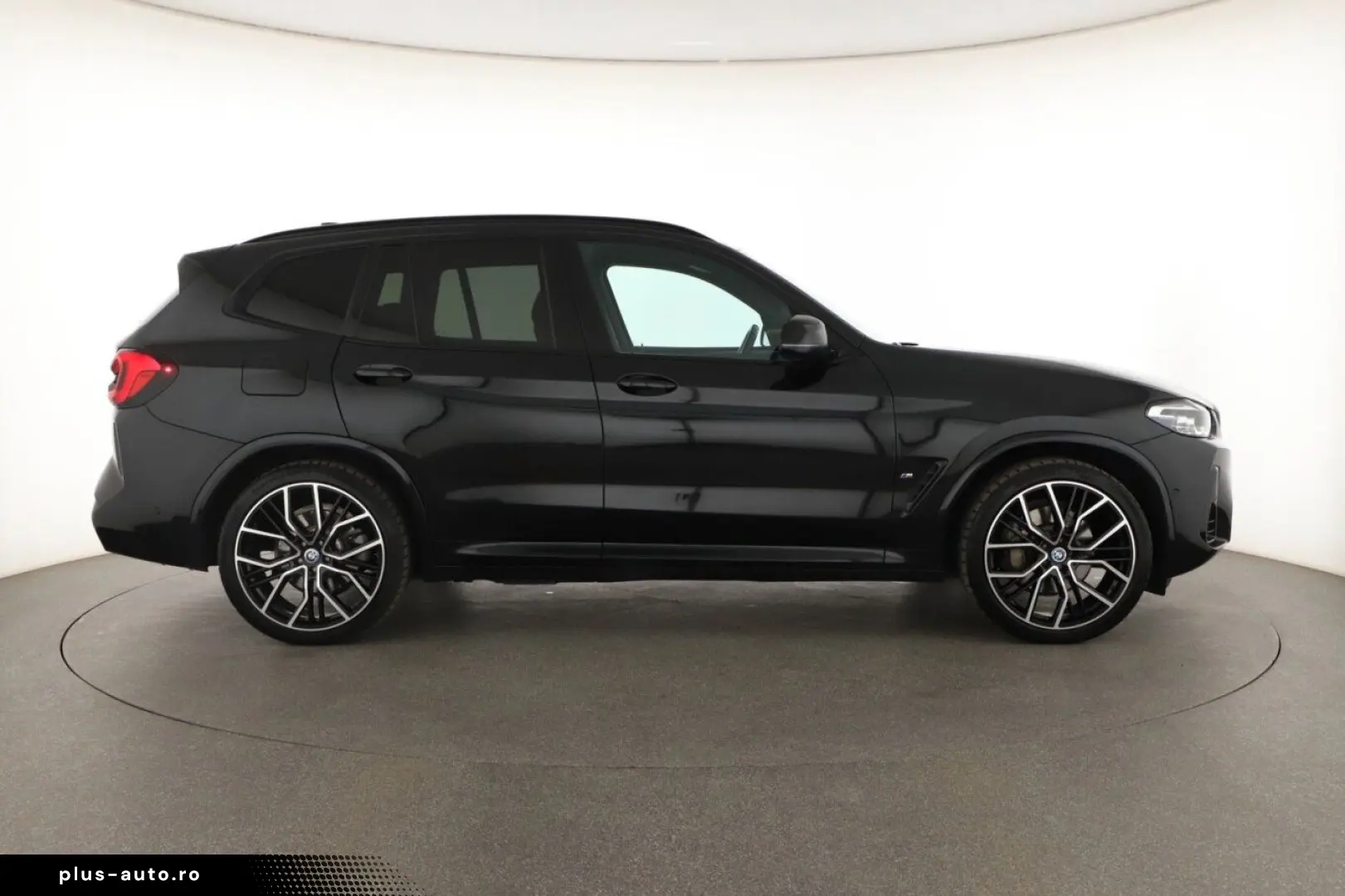 BMW X3 xDrive30e 2023   Automatik  Scheckheft