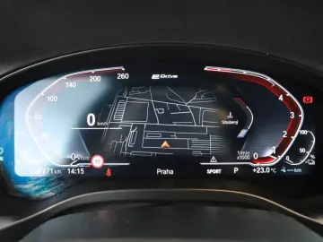 BMW X3 xDrive30e 2023   Automatik  Scheckheft