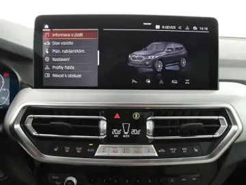 BMW X3 xDrive30e 2023   Automatik  Scheckheft