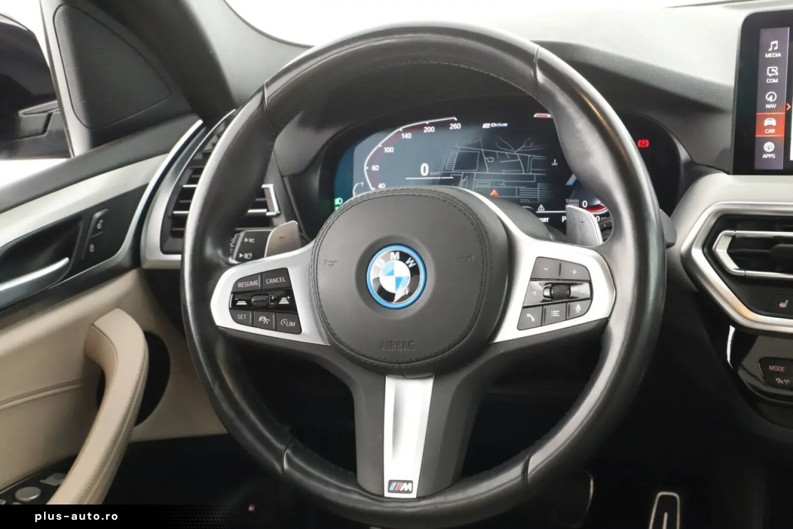 BMW X3 xDrive30e 2023   Automatik  Scheckheft