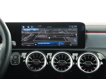 MERCEDES-BENZ CLA 220 4MATIC 2024 AMG  4X4  Automatik