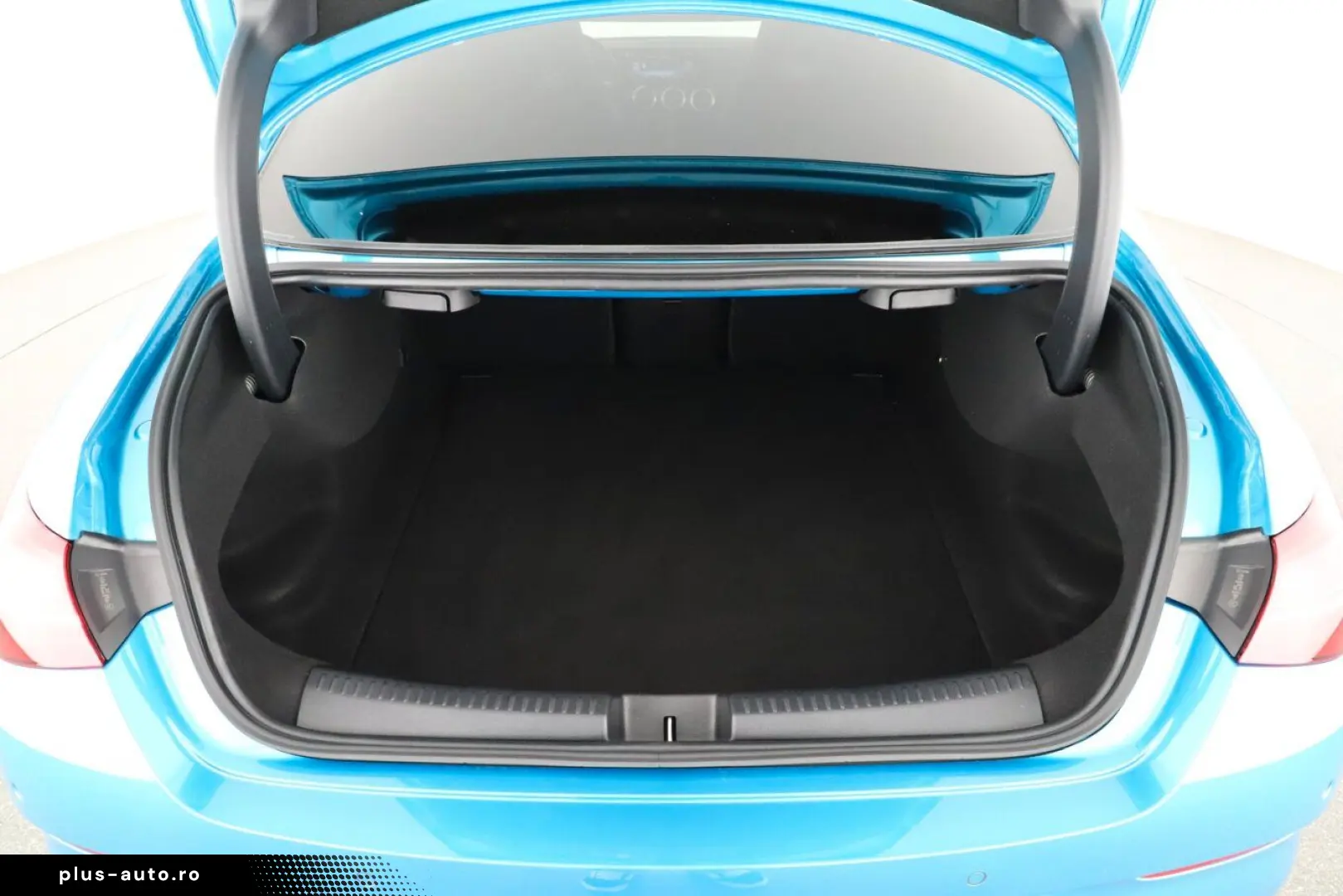 MERCEDES-BENZ CLA 220 4MATIC 2024 AMG  4X4  Automatik