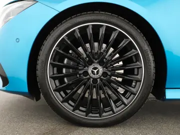 MERCEDES-BENZ CLA 220 4MATIC 2024 AMG  4X4  Automatik