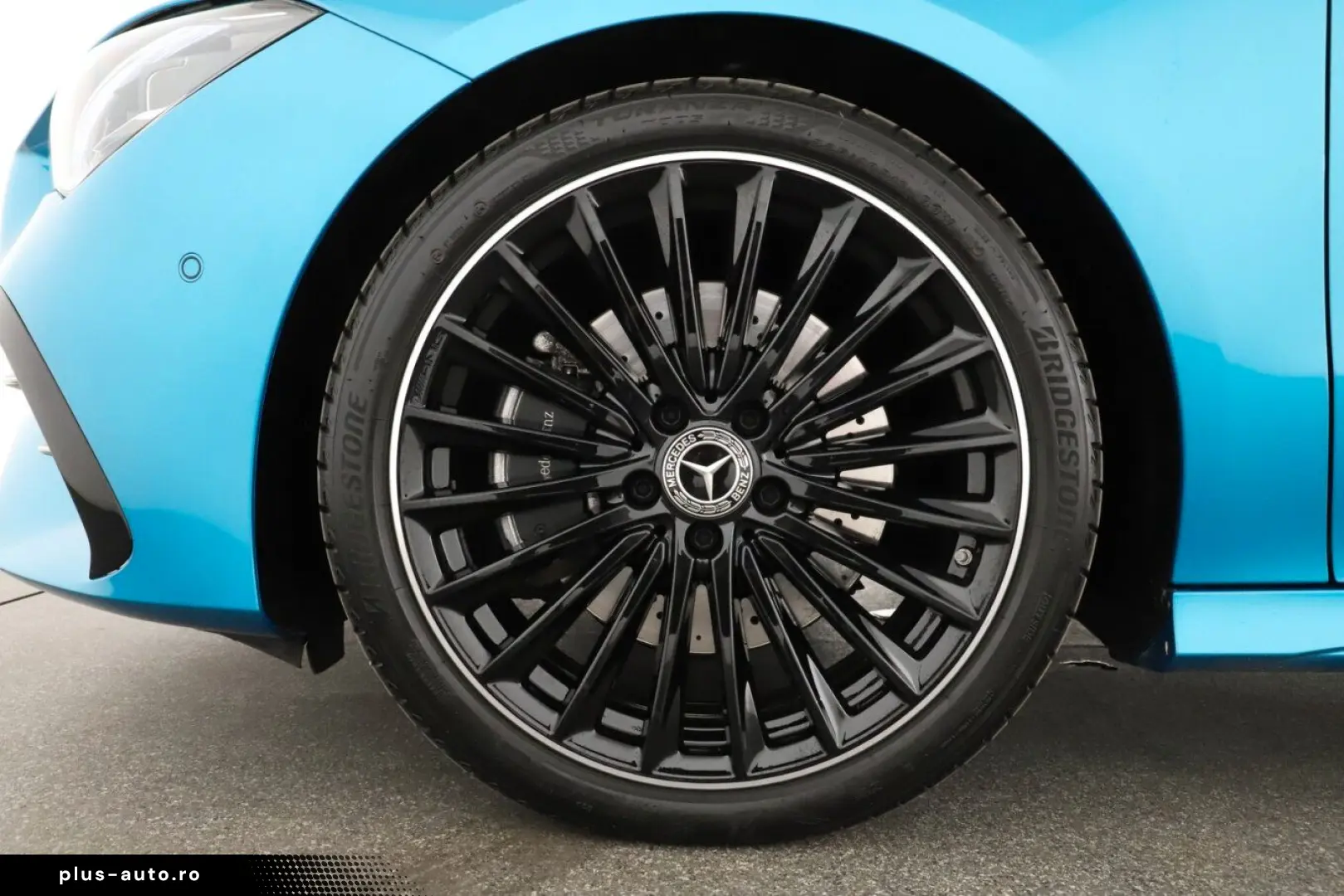 MERCEDES-BENZ CLA 220 4MATIC 2024 AMG  4X4  Automatik